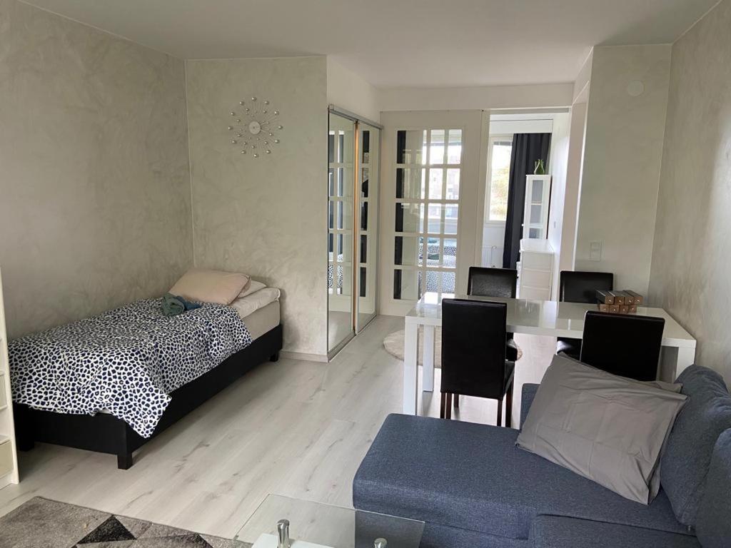 M Apartments Tesomankuja 坦佩雷 外观 照片